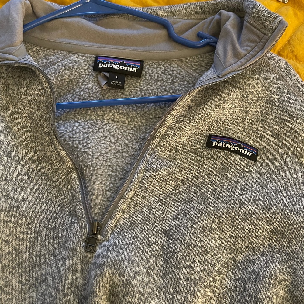 Patagonia grey pullover. Barely worn. Soo comfy!
